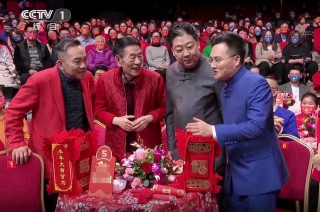 元宵晚会看点多:百名央视主持齐聚舞台,蔡明潘长江再度合作