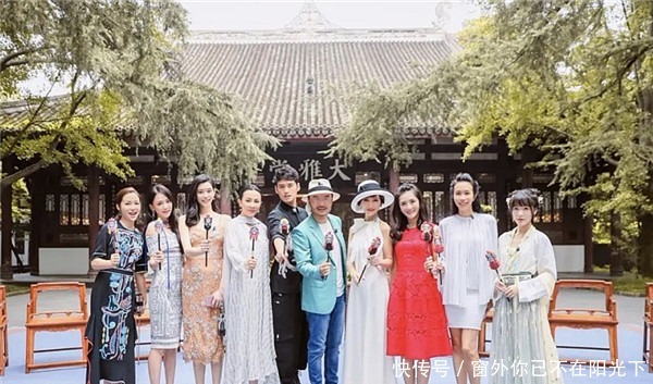 《我们来了》第三季终于官宣嘉宾均是人气小花,主持人有惊喜