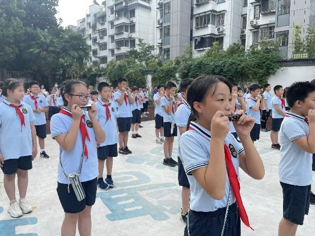 倪老师|学生“花式表白”，刀茅巷小学过绿色教师节