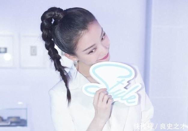 麻花辫|别披发了,今年更流行扎发!3款减龄马尾造型,轻松提升你的气质