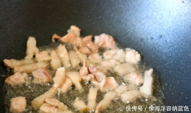 滑嫩|老辈人特爱的红薯粉,煮2次才能吃,滑嫩爽口似布丁,孩子也喜欢