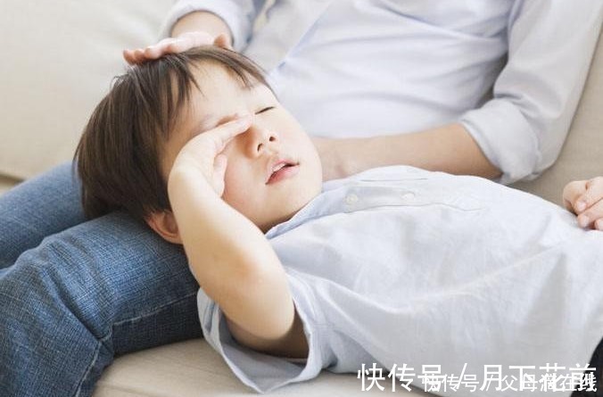 孩子|睡觉前，家长不要做这“3件事”，对孩子身高发育有阻碍，要知晓