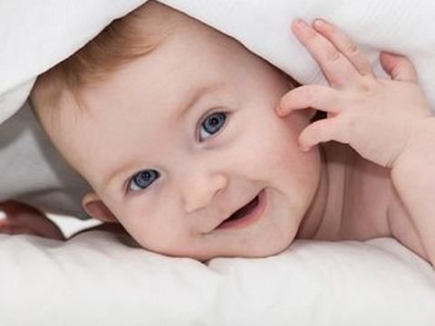 新手父母|新生宝宝若有这三个表现,新手父母可别大意,宝宝没准“生病”了