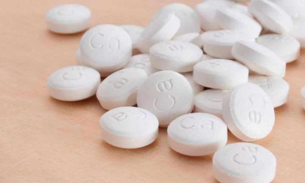 身高|兄弟俩一个天天吃钙片,一个天天喝牛奶,5年后成最萌身高差