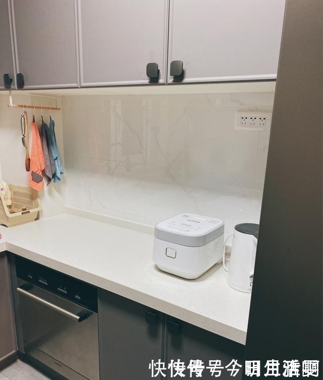 壁柜|第一次见这样的装修，全屋不做吊顶，真心羡慕，忍不住给大家晒晒！