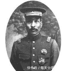 亏了|民国时期两大人物,前者反复戏弄日本人,后者让日本亏了2亿元