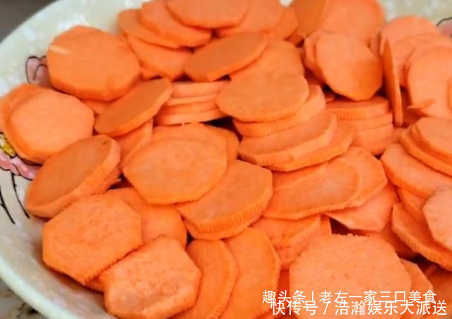 平时|平时要多做这个饼给孩子吃,松软香甜好消化,简单无添加,解馋