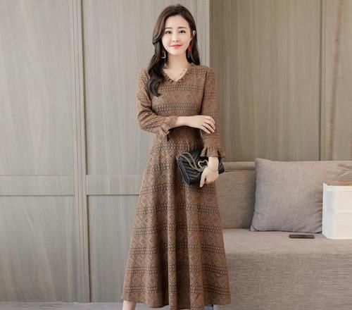 过年回家，就穿“欧版”连衣裙+高跟鞋，高端大气上档次！