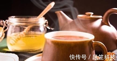 热水泡脚|“伏天汗不流，病来急白头”，夏天要“热”着过才养生