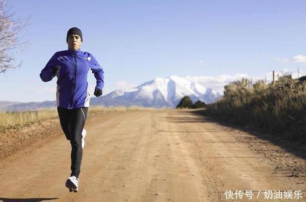 跑步|40岁之后，男人每天坚持晨跑，一年后身体会发生这些变化