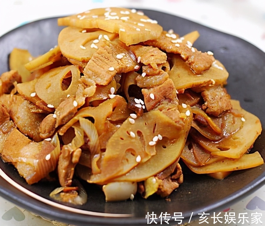 延缓衰老|女性想要爱美，要多吃三种美食，延缓衰老，早食早受益