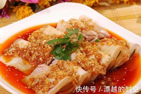 美食推荐家常菜凉拌三丝,蒜泥白肉,青椒木耳炒肉的做法!