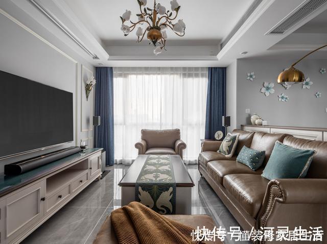 沙发|90平小三室,沙发不靠墙后面砌个矮柜,隔断餐厅,卫生间隔断巧妙