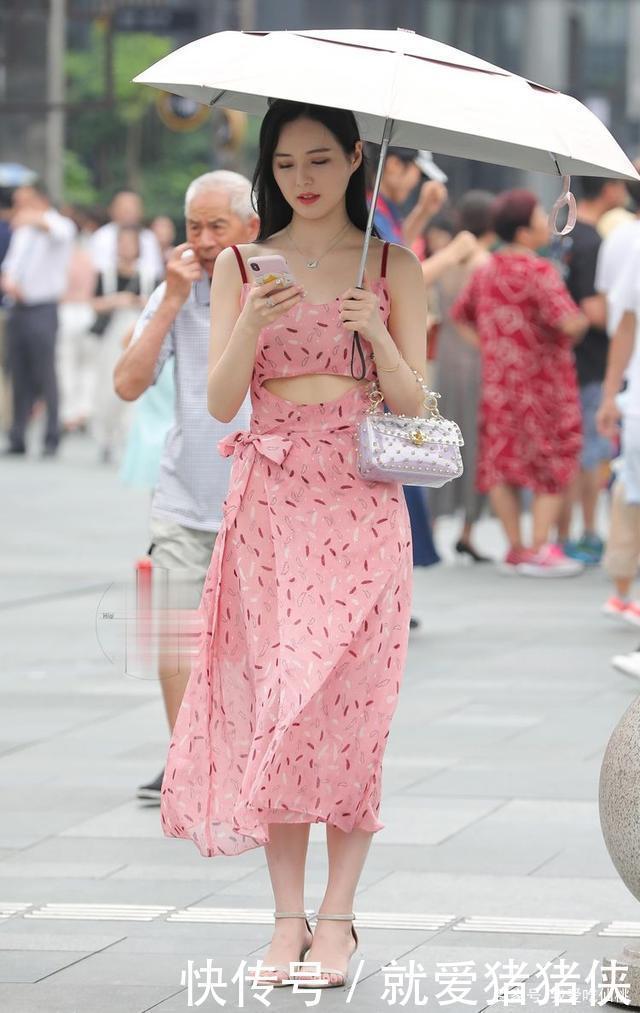 a6418|淡粉色的小裙子,搭配高跟小凉鞋,时尚又有气质