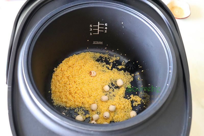 食材|煮小米粥时，多加这2种食材，浓稠香滑，清香味美，最适合秋天吃