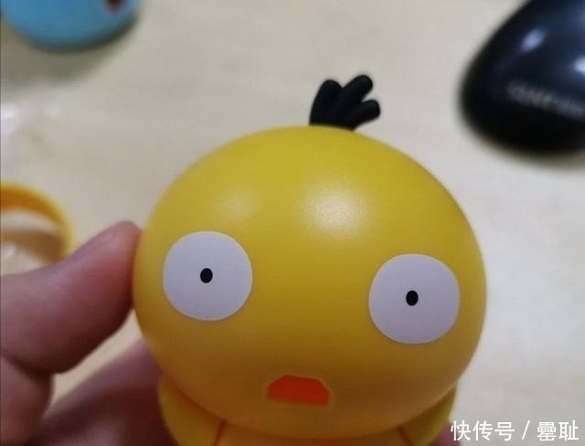 路飞|“奶奶玩手办”系类：女帝跟路飞互换身体，哆啦A梦被太阳晒融