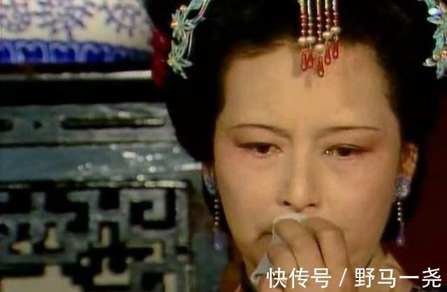 实权|她才是贾府里最有实权的女人，一直在装睡，其实比王熙凤还聪明！