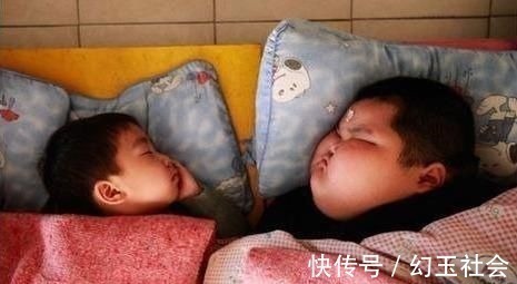 strong2|一个孩子天天睡午觉,另一个从不睡午觉,多年后差别这么大