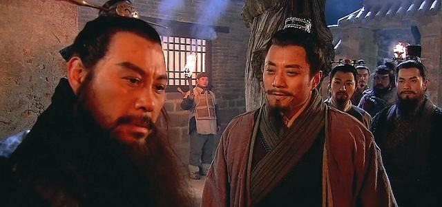 深受其害|宋江的厚黑之道,晁盖吴用全被他蒙骗,秦明朱仝深受其害