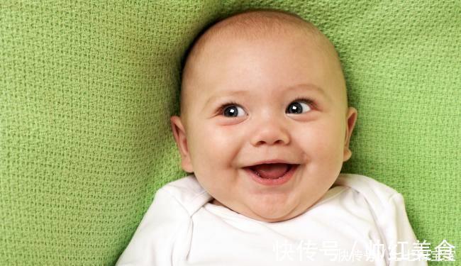妈妈|睡醒后有这三个特征,暗示宝宝的智商不低,家长就偷着乐吧