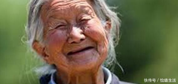 肝硬化|普通一片“叶子”泡水喝,肝一天比一天干净,肝炎、肝硬化绕道走