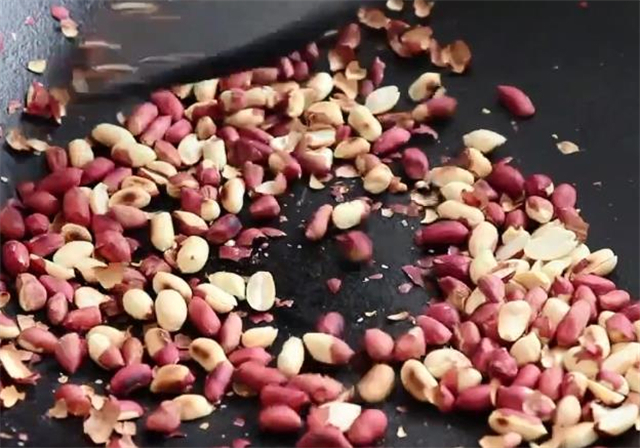 家庭自制芝麻酱和芝麻香油，方法简单，学会再也不用花钱买