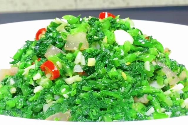 秋冬交替，最该吃此菜，鲜嫩营养又应季，错过了等明年