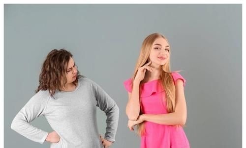 发胖|一天中发胖“最猛”的三个时间,若能灵活避开,体重也许悄悄降