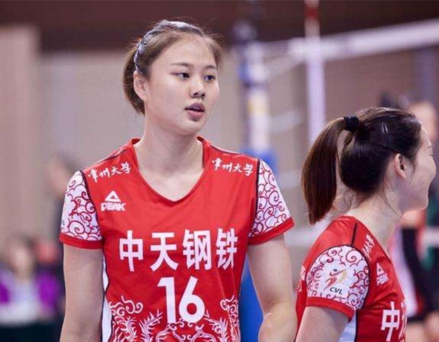 扣球|516次扣球,龚翔宇倒下,中国女排的加比出现?成功顶替张常宁