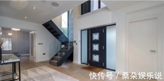 旧舍|搬进400万英镑新家,马奎尔182万英镑降价出售旧舍但无人问津