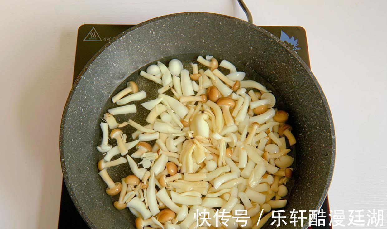 丝瓜|减肥无需节食，分享一道超好喝的低脂汤，鲜美又解暑，越喝越瘦！