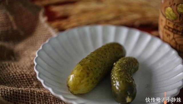 夏天多吃黄瓜,很多人都做错了,难怪颜值、口味差很多!