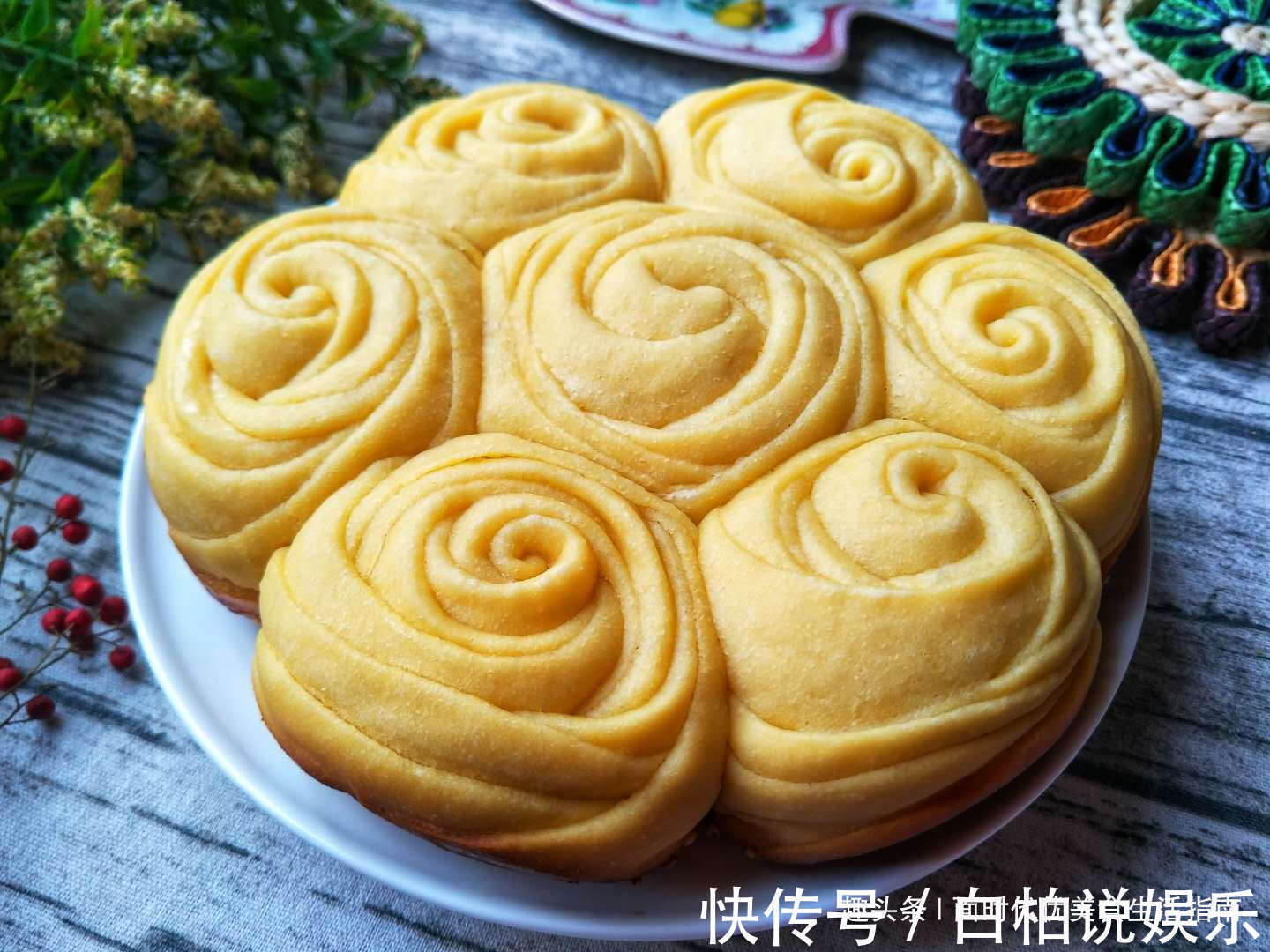 小面姨|玉米面独特做法,开水一烫,不蒸不烙,松软又酥脆,比面包还好吃