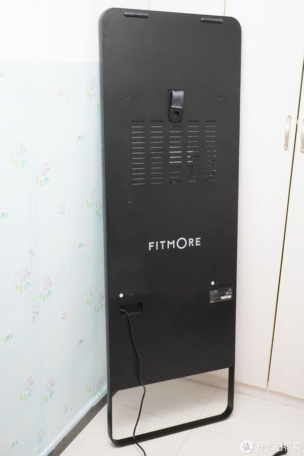 镜面|跑步装备周边 篇五十四：太极、冥想、燃脂、增肌、情侣合练、亲子互动...Fitmore智能健身镜深度测评