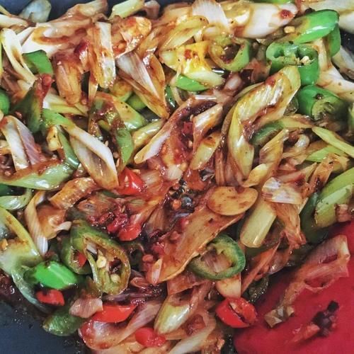 下馆子|五花肉这样做,再也没有机会下馆子了