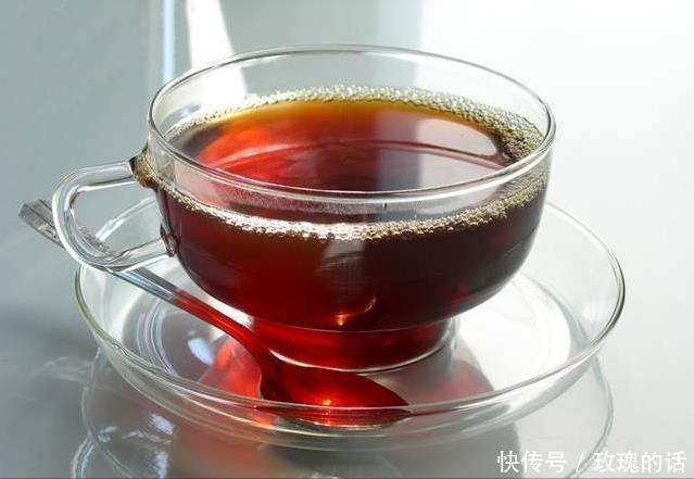  降低|经常喝茶，能降低心血管疾病风险吗医生忠告这4种茶最好别碰