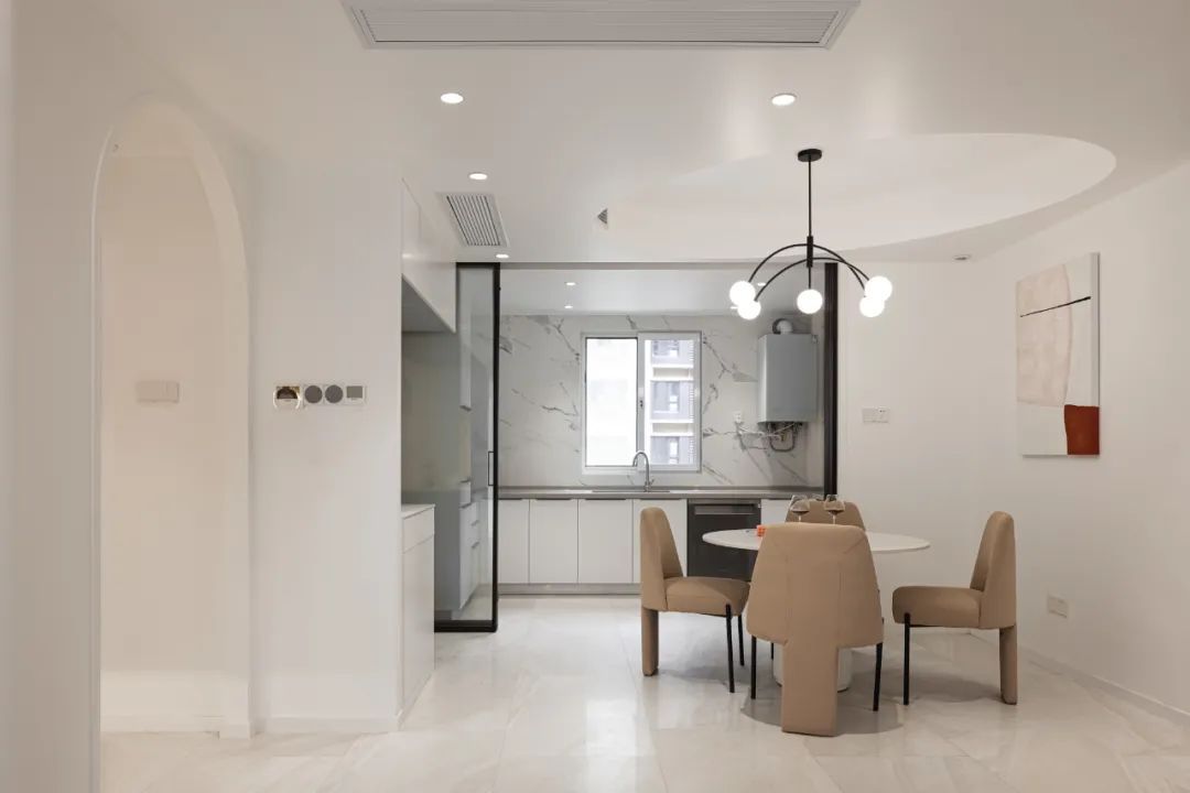 120㎡现代简约，极简硬装也高档，玄关设计全场最亮