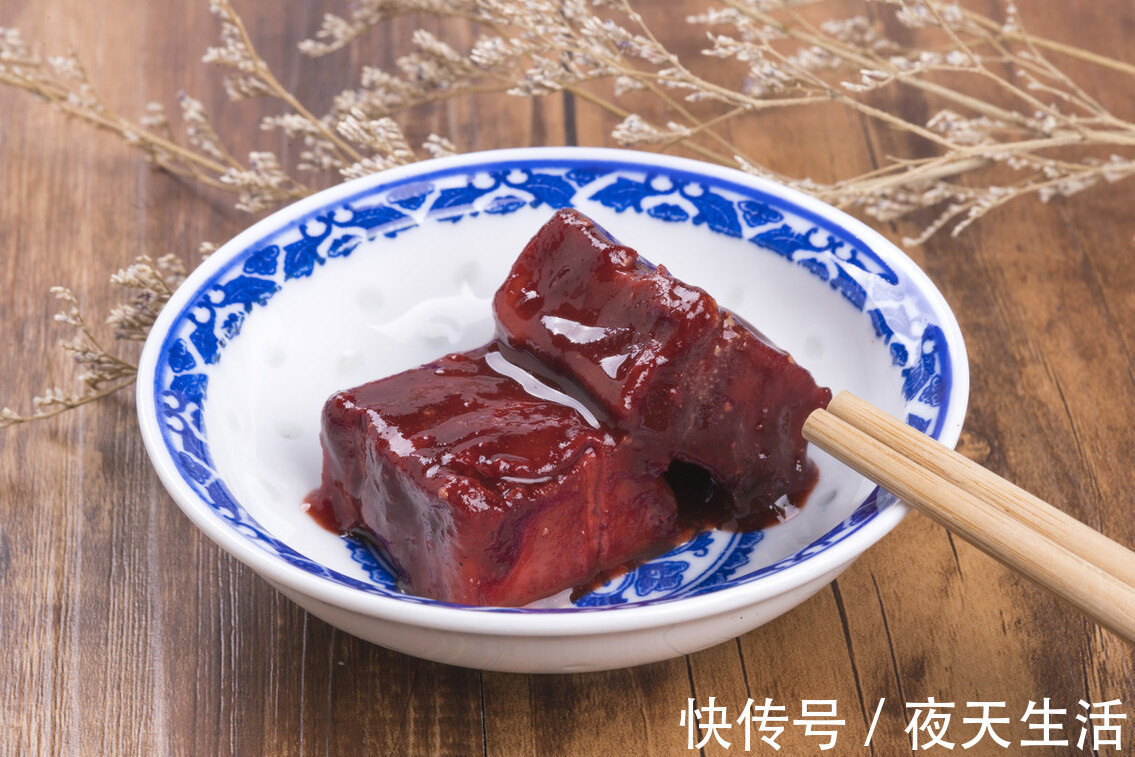 腐乳|炖猪蹄时,焯水前多做1步,软烂入味不油腻,还没腥味