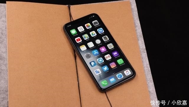 华为P30Pro|苹果发力,从6999降至5199元,128GB新iPhone比华为旗舰还便宜