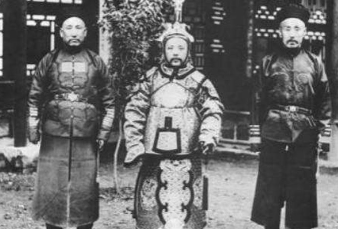 吴长庆|袁世凯去朝鲜支援时，不过是个新兵，为何能在朝鲜当总督十几年？