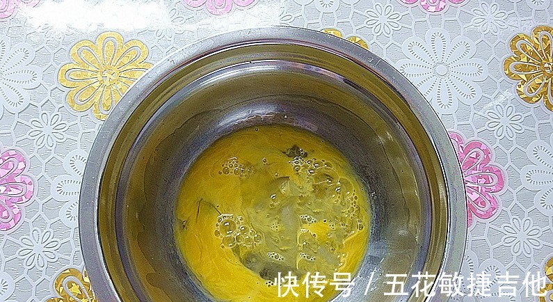 主食|夏天主食我常做它，10分钟就上桌，香软润肠助瘦身，解馋又顶饱！