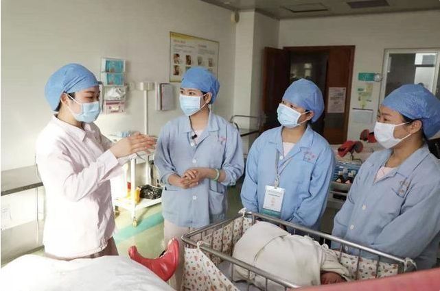 宝妈|新生儿身长“统一”50CM,并非医护人员瞎写,这背后的秘密可不少