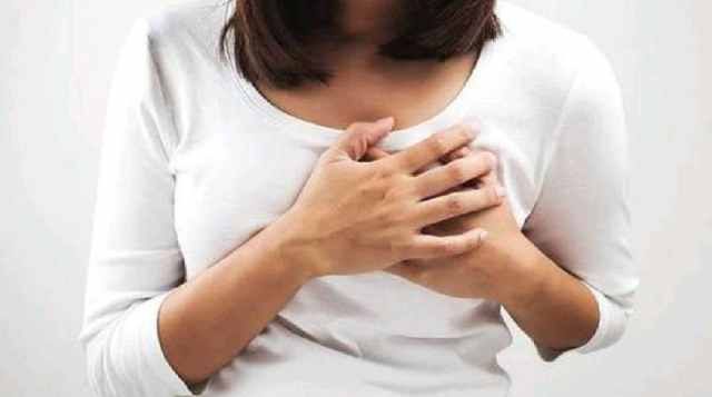 杵状指|肺癌前期症状不明显？提醒：身体出现3个症状，可能是肺在求救