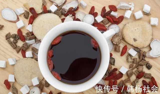 保温杯|“有害保温杯”遭央视曝光,重金属超标,很多家长却还在购买