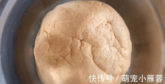 胡萝卜|天热我最喜欢做这个吃,低脂饱腹还营养,煮熟拌上料子就能吃,真香