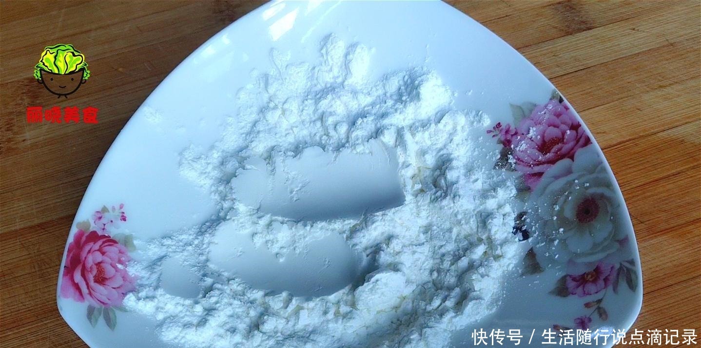 南瓜|半个南瓜,一碗糯米粉,简单一做,比油条简单多了,软糯又香甜