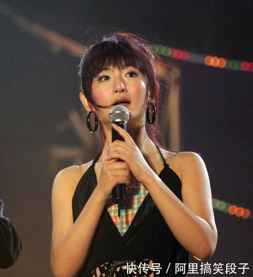 谢娜真要离开《快本》吗?网友却因这个拍手叫好,评论更刺骨!