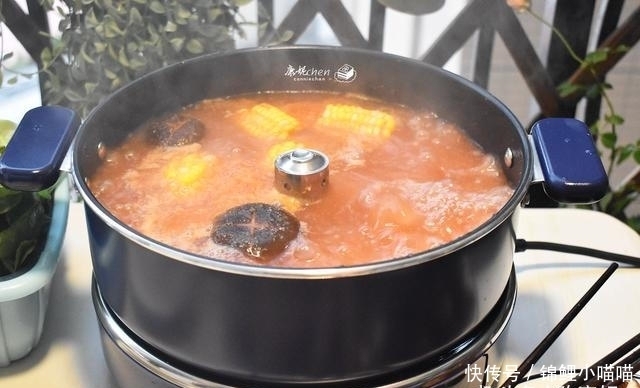 晚餐|夫妻俩人晚餐,不用炒菜少闻油烟,只有一锅营养全,比海底捞实惠