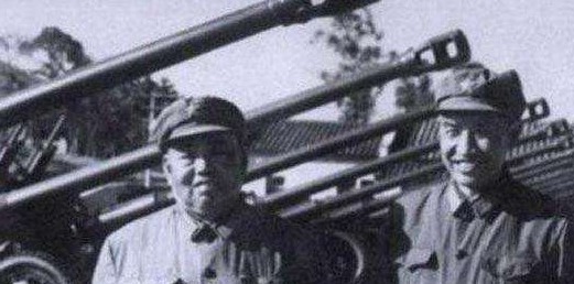 越军|敌人作死叫嚣：到南宁吃早餐。许世友却笑了：打到他一间房子都不留