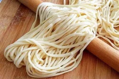 减肥|减肥期间不能吃面条？错的！这样的面条，减肥期间可以吃，请放心